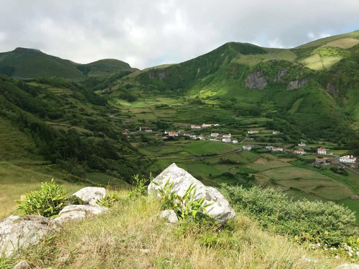 A Casa Do Ti Mendonca Villa Lajes das Flores Ngoại thất bức ảnh